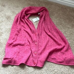 NWT Harold’s scarf/shawl